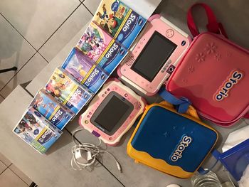 Deux Storio + 8 jeux