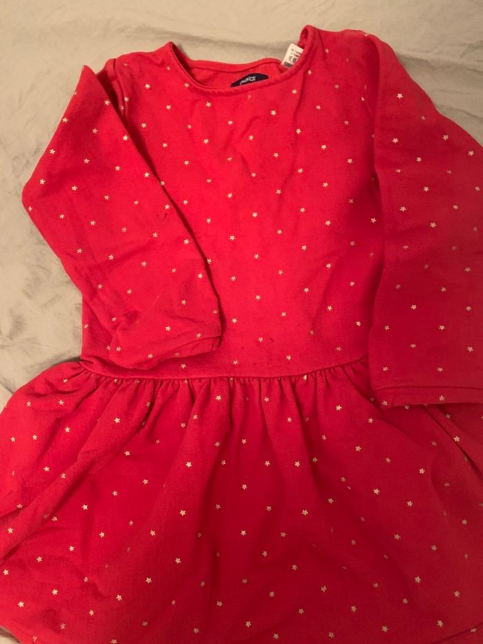 Robe rouge de Noël