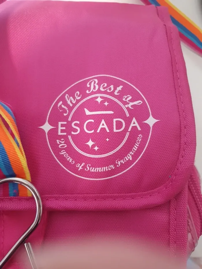 Pochette escada - photo numéro 10