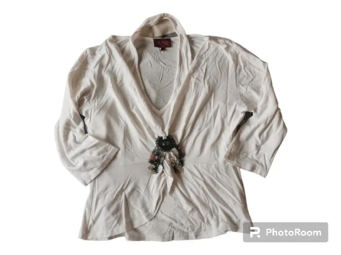 Tee-shirt la city broche bijou taille 2