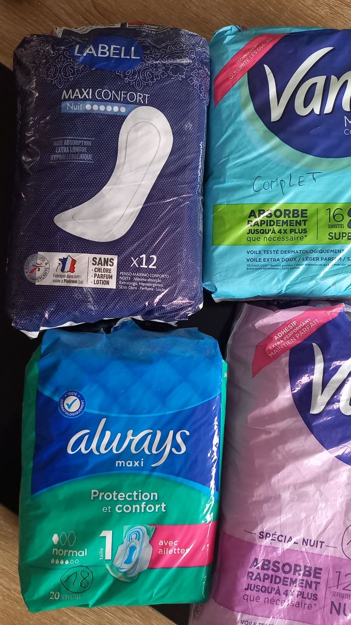 Serviettes hygiénique femme - photo numéro 3