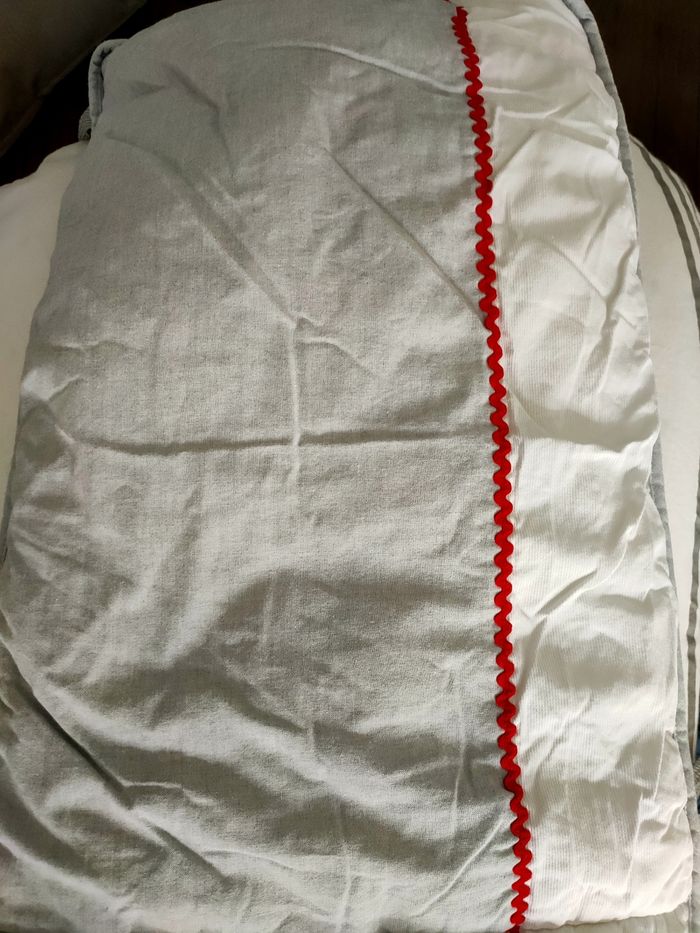 Tour de lit chaton et souris gris clair - photo numéro 2