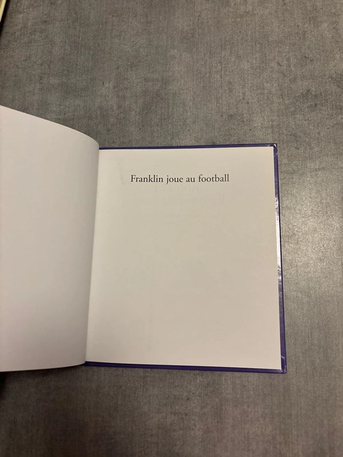 Livre Franklin joue au football - photo numéro 2