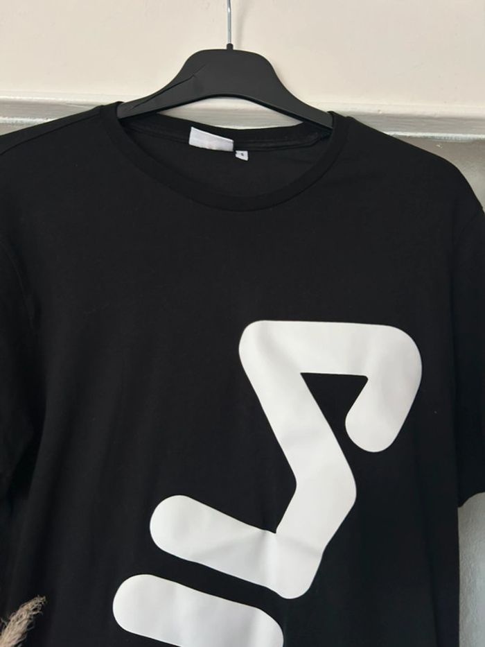 T-shirt noir Fila S neuf - photo numéro 5