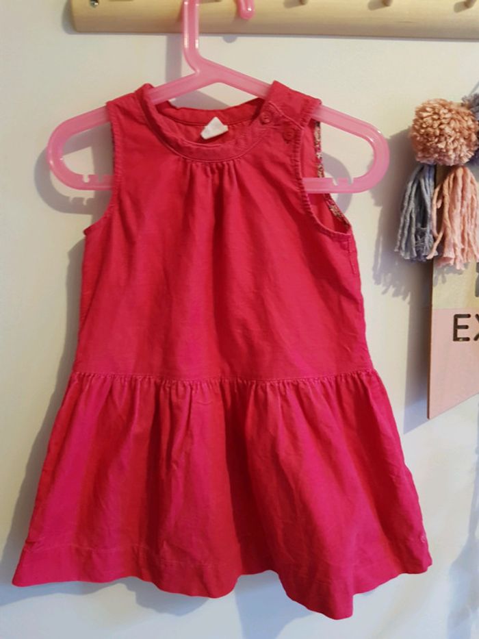 Robe velours rose GAP 3 ans - photo numéro 2