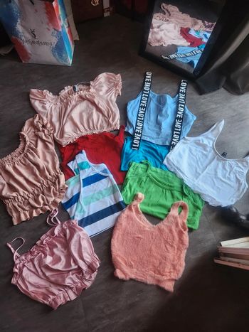 Lot 14 tee-shirt top et croc