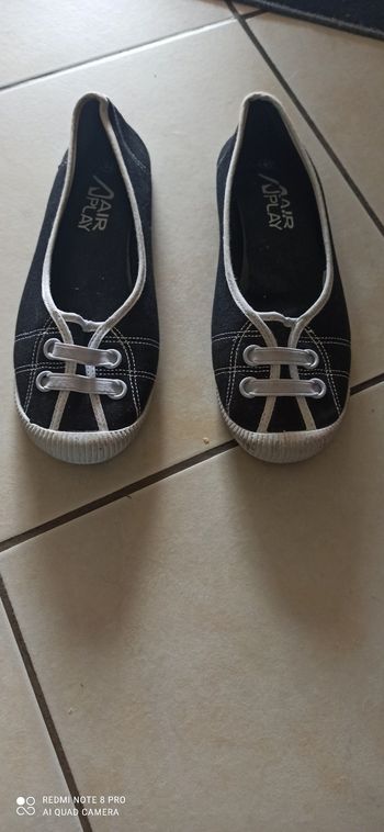 Ballerines noires p. 39