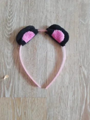 Sere tête fille chat panda
