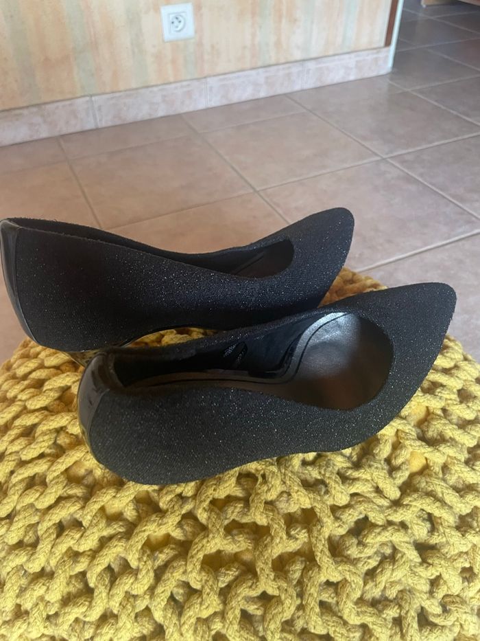 Chaussures talons - photo numéro 3