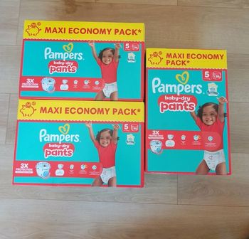 3 maxis economy packs Pampers baby dry pants taille 5