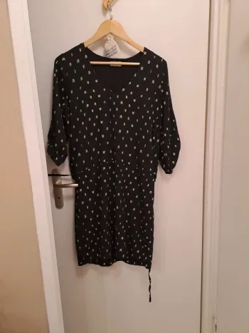 Robe noire motif blanc Taille 38 - Sienna Si