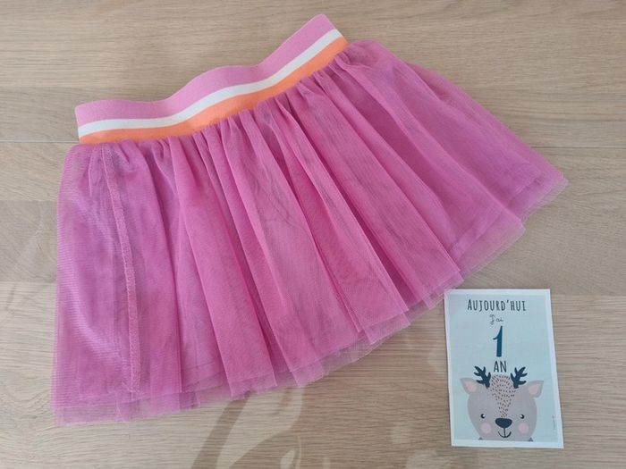 Jupe en tulle rose très peu portée