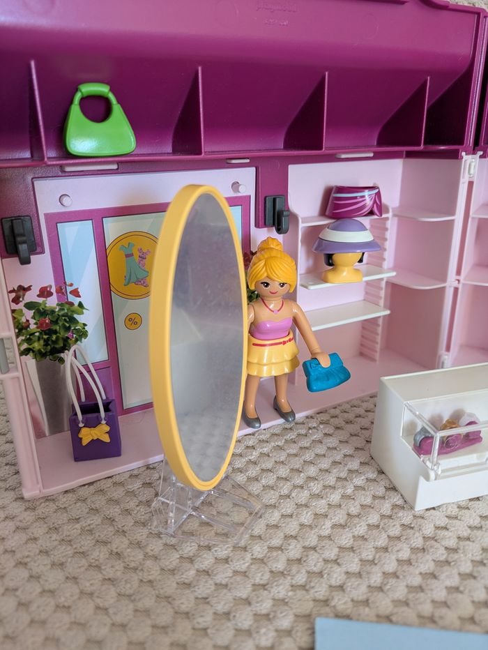 Lot Playmobil Fashion girls Magasin transportable et 6 personnages - photo numéro 7
