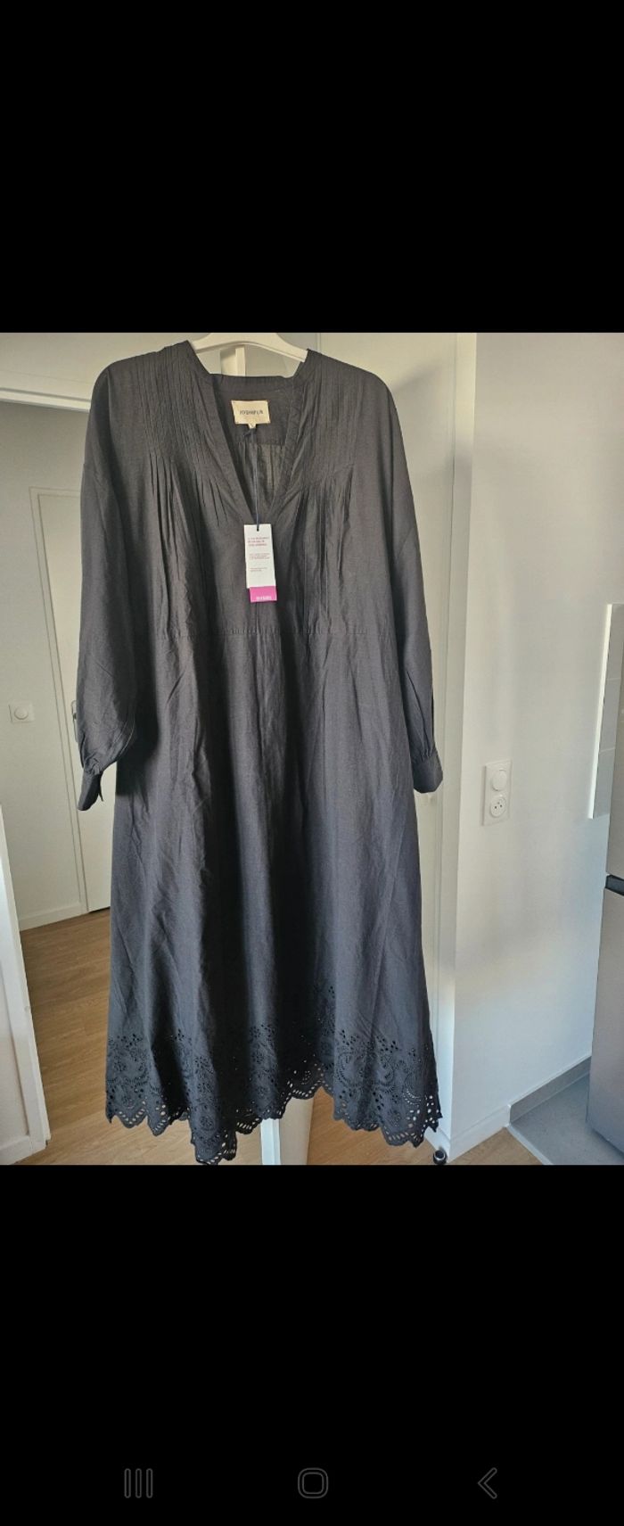 Robe longue détails ajourés - photo numéro 2