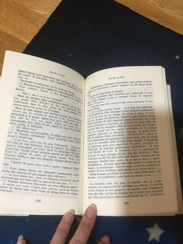 Livre Rue de la soie relié Régine Deforges - photo numéro 7