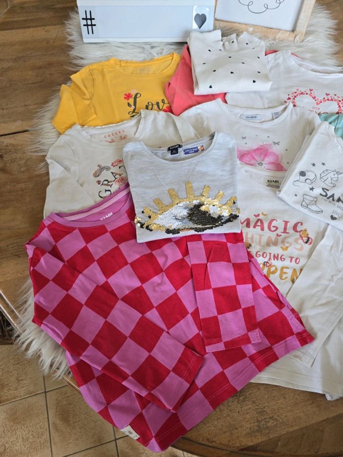 Lot 12 hauts 4 ans - photo numéro 3