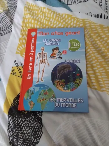 Livre mon atlas géant
