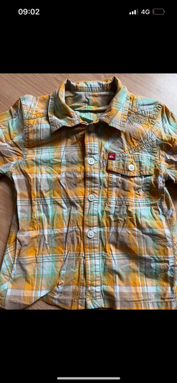 Belle chemise MC à carreaux Quiksilver T. 2 ans garçon TBE