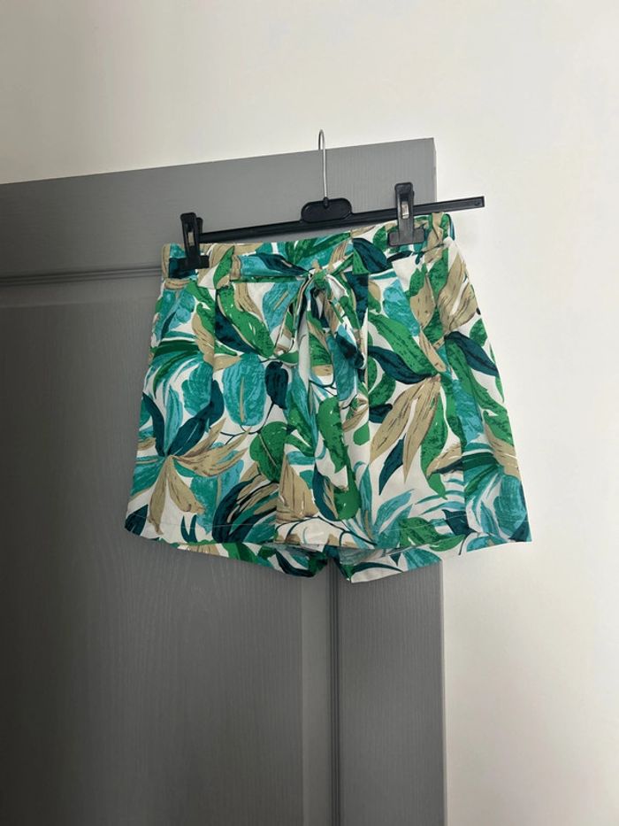 Short s