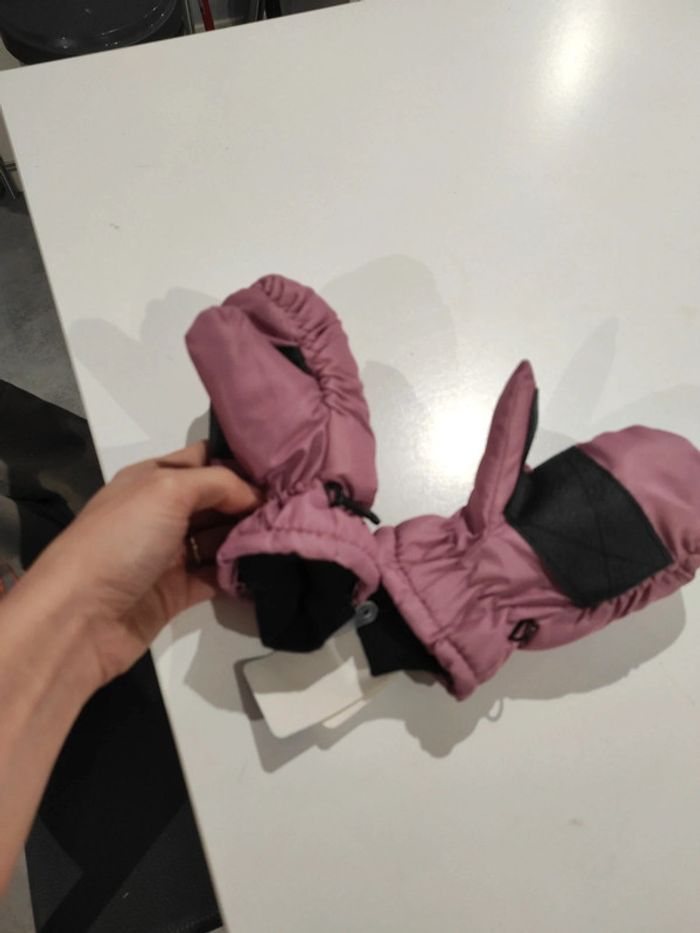 Moufles ski  neuves - photo numéro 3