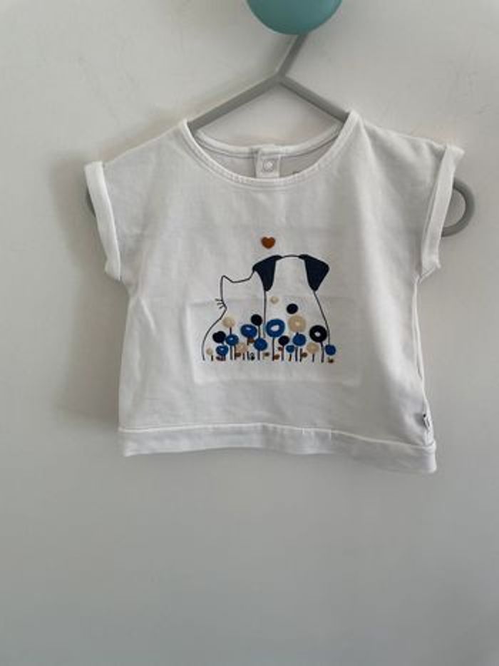 T-shirt taille 6 mois