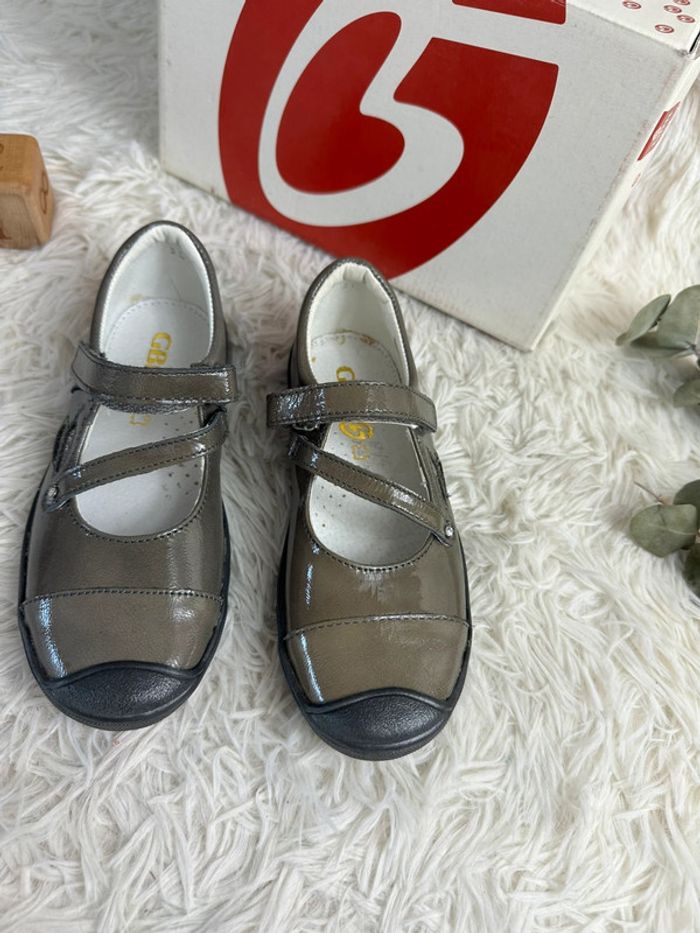 Paire de babies GBB taille 31 - photo numéro 2