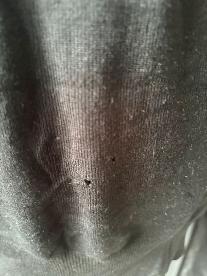 Jolie pull 100% Fashion Paris – Taille unique – bon état - photo numéro 2