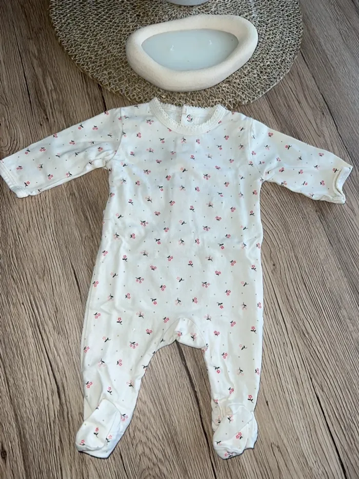 Lot pyjamas léger Kiabi 1 mois - photo numéro 4