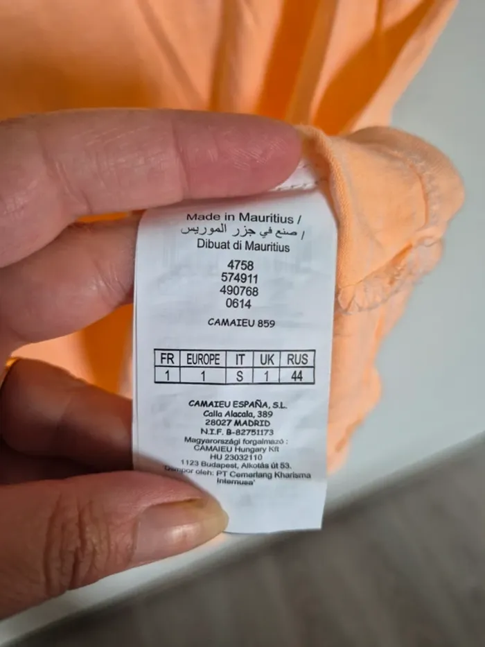 Tshirt camaïeu taille S - photo numéro 4