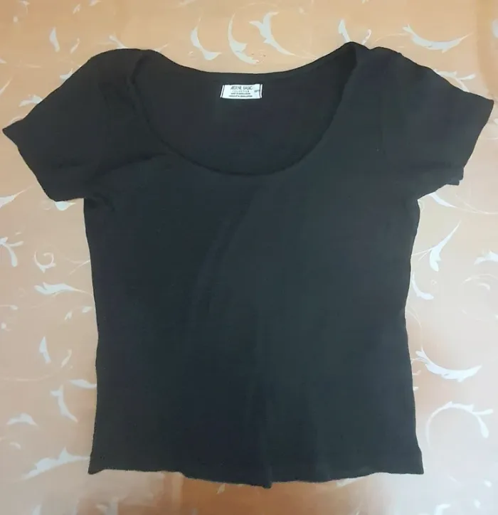 T-shirt noir Ardene