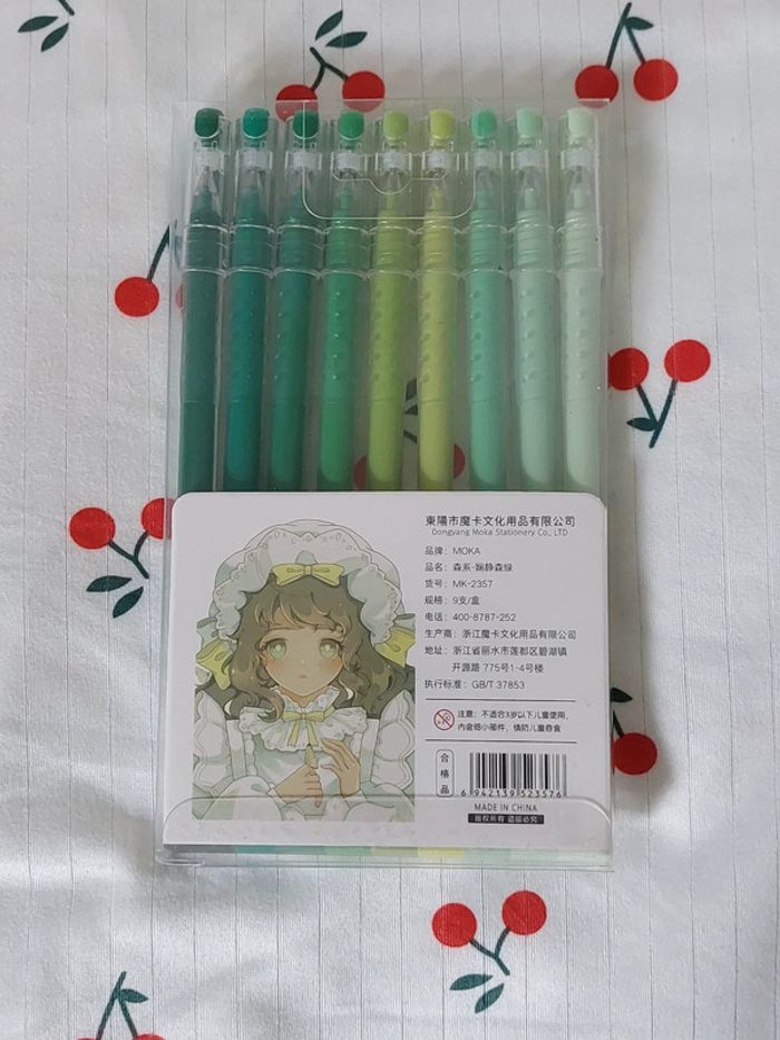 Lot stylo gel vert pour coloriage - photo numéro 2