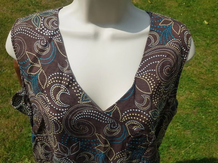 Tunique sans Manches Kiabi taille 46 - photo numéro 8