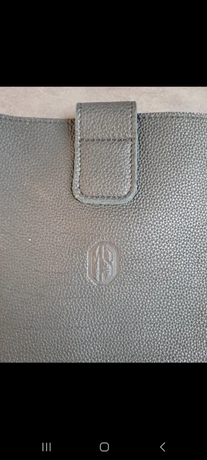 Sac en.bandouillere cuir neuf - photo numéro 5