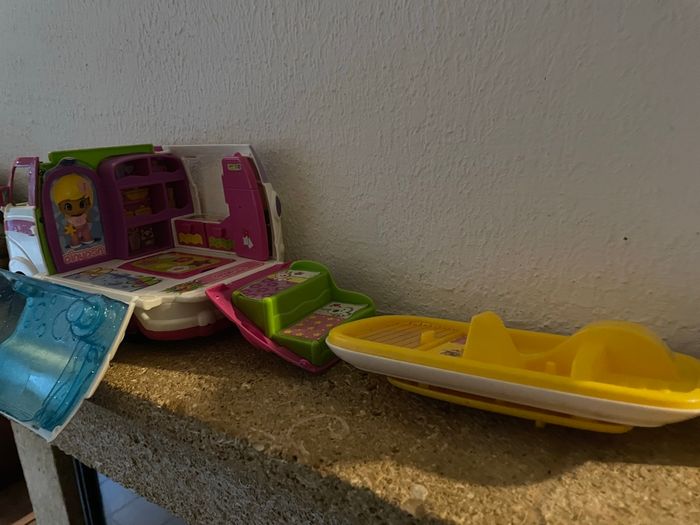 Camping car « hello kittie » - photo numéro 3