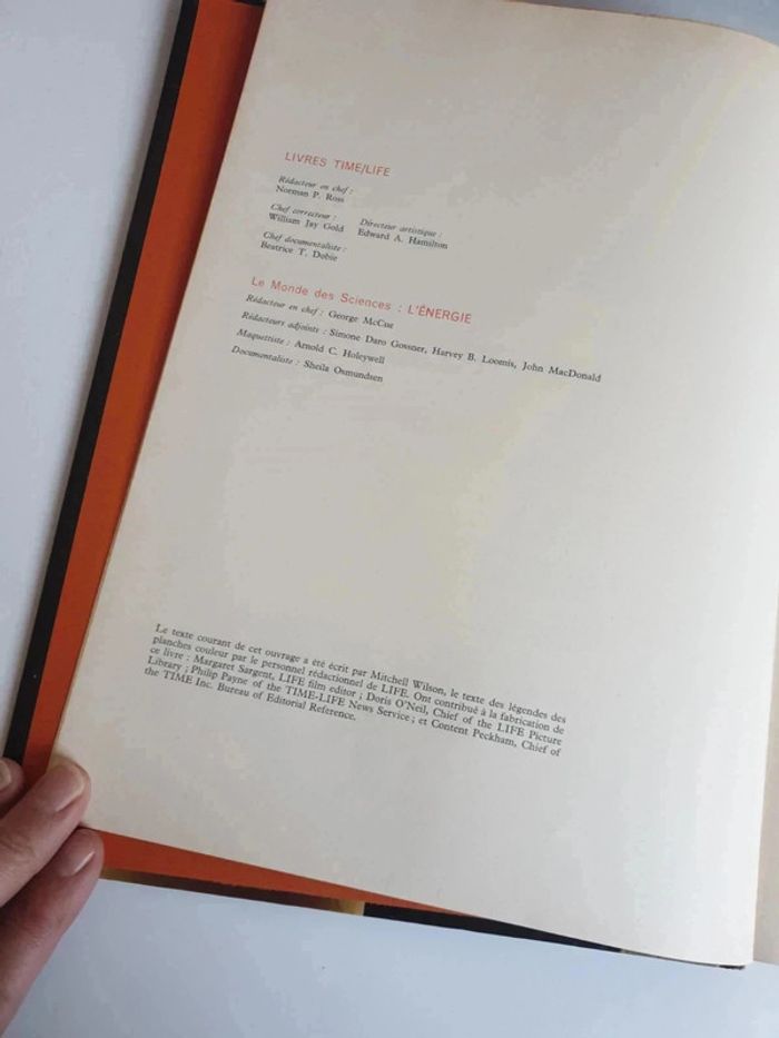 Beau livre Le monde des sciences l'énergie - photo numéro 5