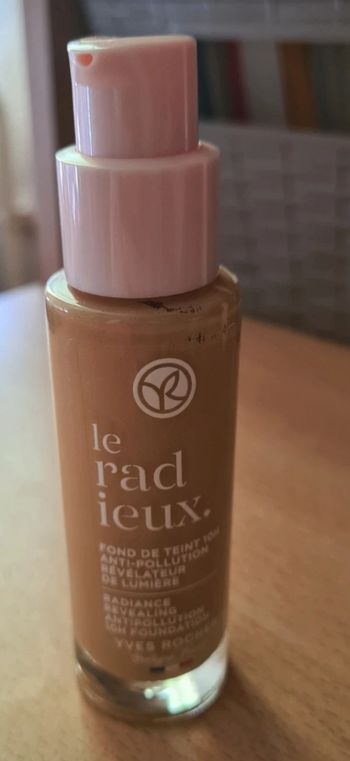 Fond de teint Doré 225 Yves Rocher 