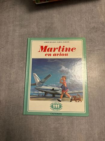 Livre Martine en avion