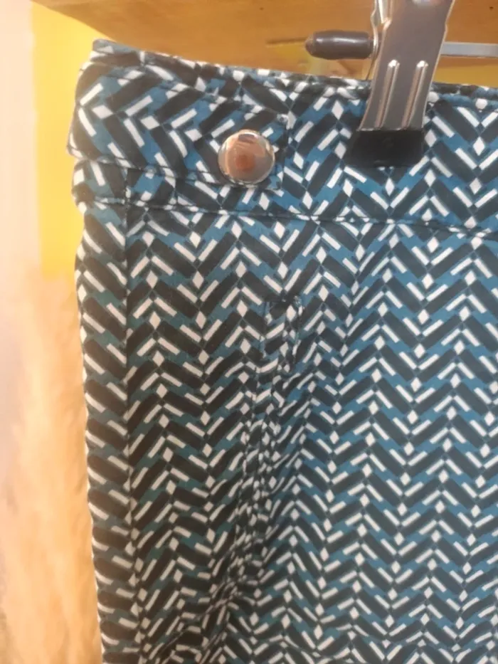 Magnifique short habillée KIABI taille 42 - photo numéro 2