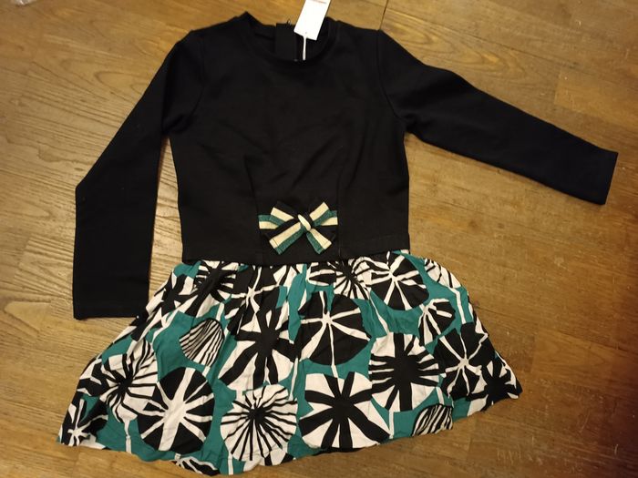 Robe Catimini 6 ans neuve