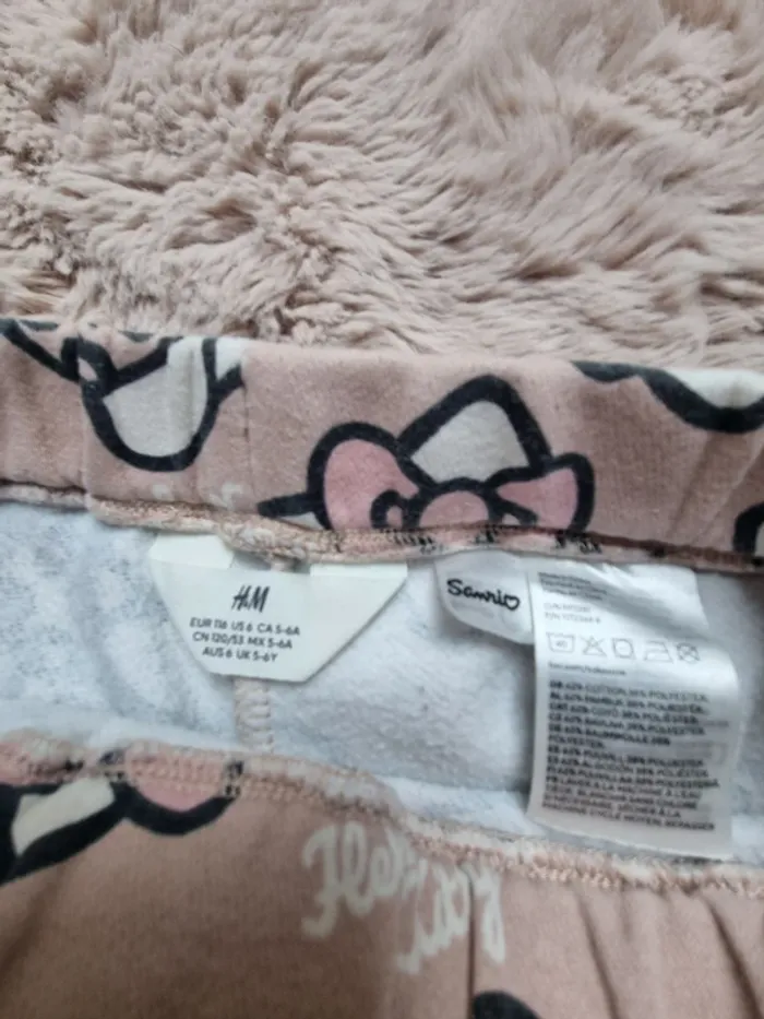 Pantalon Jogging H&M Hello Kitty 6 ans - photo numéro 2