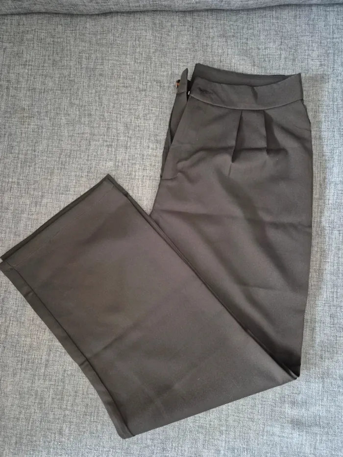 Pantalon femme Taille 40