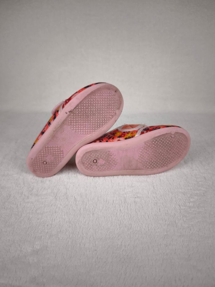 Chaussons reine des neiges fille pointure 29 - photo numéro 9