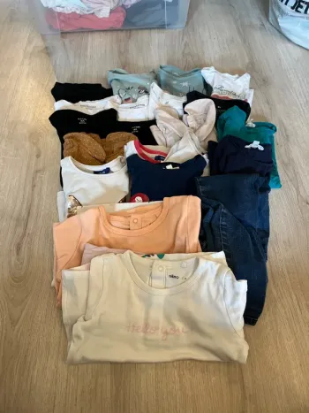 Lot de vêtements