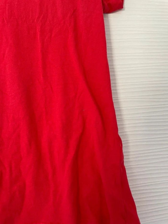 Haut t-shirt rouge simple uni basique décolleté col V manches courtes - photo numéro 3