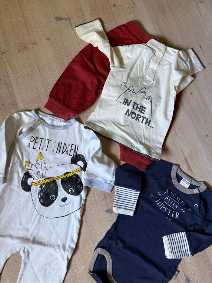 Lot vêtements 9 mois - photo numéro 2