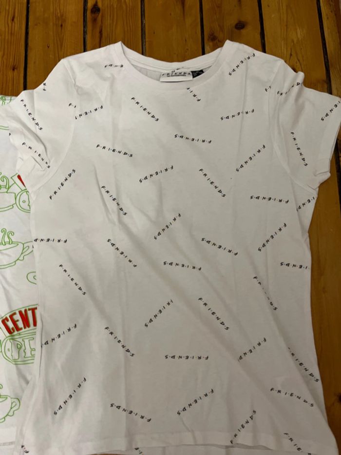 Lot haut taille XS - photo numéro 3