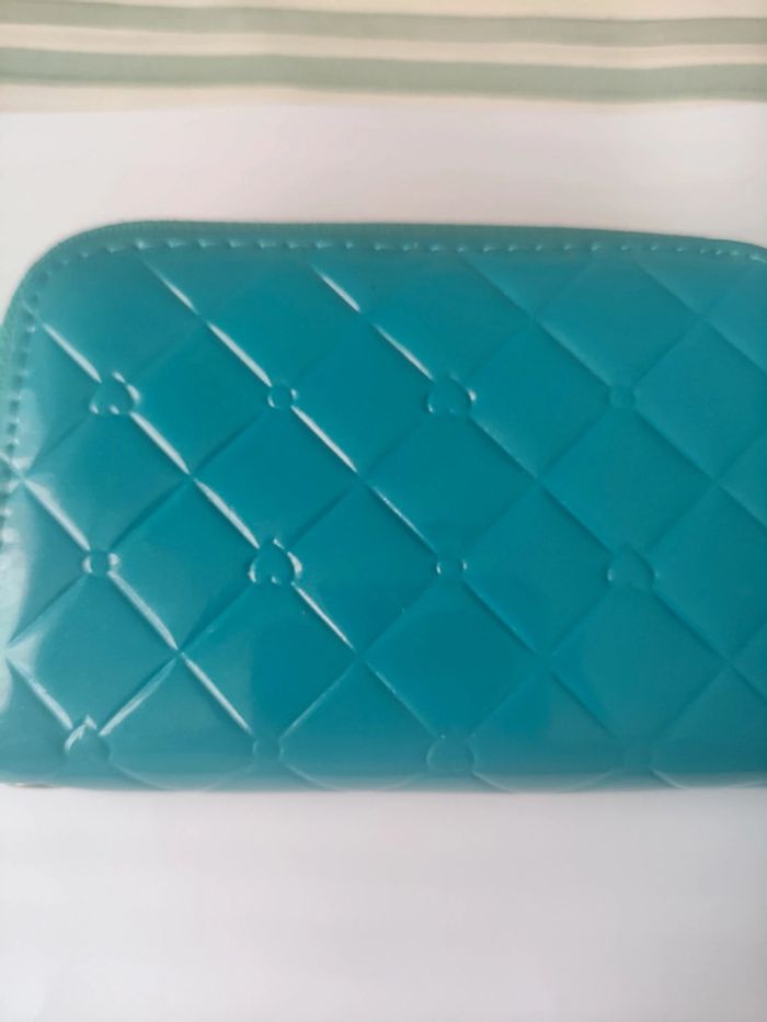 Portefeuille - photo numéro 4