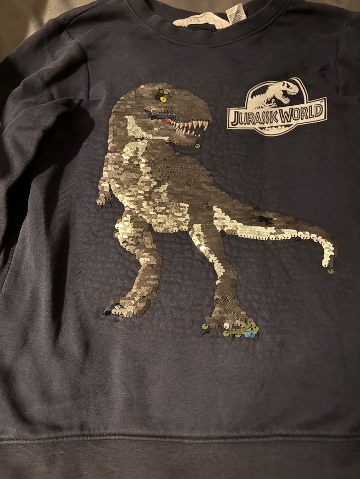 Sweat col rond bleu marine dinosaure sequins H&M 6-8 ans 128 cm - photo numéro 3