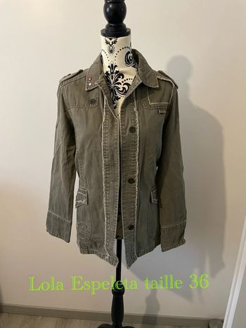 Veste manteau en jean à manches longues kaki effet déchiré Lola Espeleta taille 36