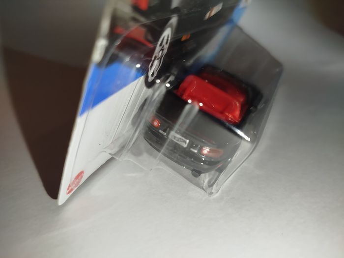 Hot Wheels '91 Mazda MX-5 Miata 2024 - photo numéro 7